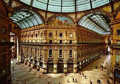 Versace e Prada main sponsor per restauro Galleria Vittorio 